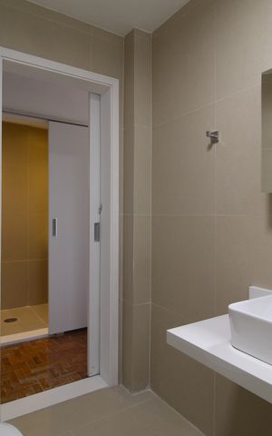 Apartamento à venda com 92m², 2 quartos e 1 vagaBanheiro social