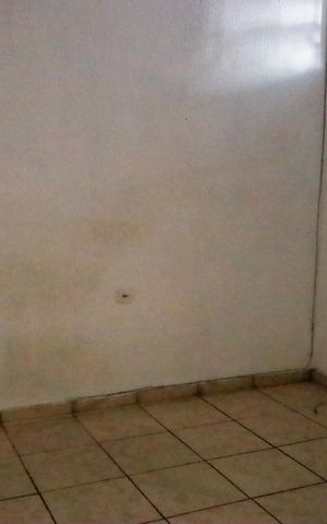 Casa para alugar com 80m², 2 quartos e sem vaga Casa para alugar com 80m², 2 quartos e sem vagaQuarto 1