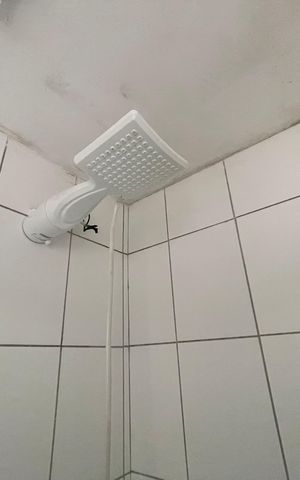Apartamento à venda com 42m², 2 quartos e sem vaga Apartamento à venda com 42m², 2 quartos e sem vagaBanheiro