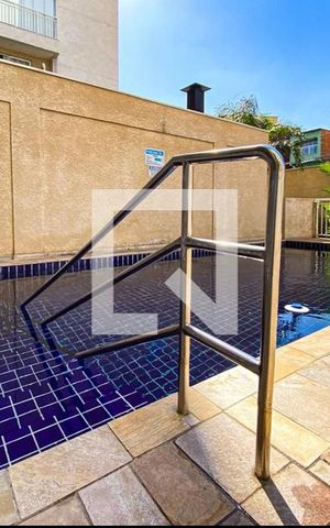 Apartamento à venda com 42m², 2 quartos e sem vaga Apartamento à venda com 42m², 2 quartos e sem vagaÁrea comum - Piscina