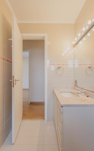 Apartamento para alugar com 150m², 4 quartos e 2 vagasBanheiro 1