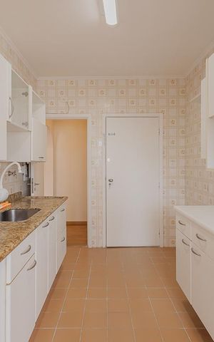 Apartamento para alugar com 150m², 4 quartos e 2 vagasCozinha