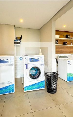 Apartamento para alugar com 45m², 2 quartos e sem vaga Apartamento para alugar com 45m², 2 quartos e sem vagaLavanderia