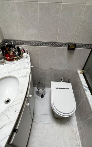 Casa para alugar com 250m², 3 quartos e 2 vagas Casa para alugar com 250m², 3 quartos e 2 vagasBanheiro da Suíte 1
