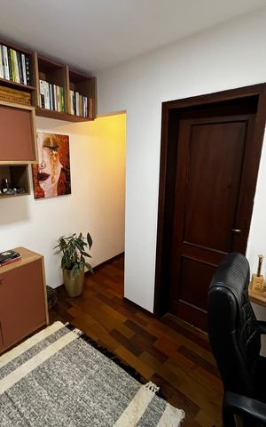 Casa para alugar com 250m², 3 quartos e 2 vagas Casa para alugar com 250m², 3 quartos e 2 vagasSuíte 3