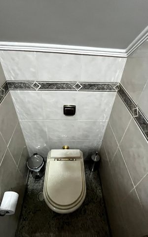 Casa para alugar com 250m², 3 quartos e 2 vagas Casa para alugar com 250m², 3 quartos e 2 vagasLavabo