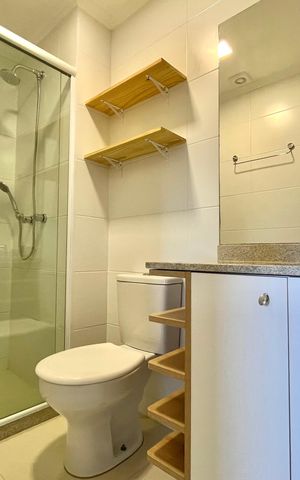 Apartamento para alugar com 63m², 2 quartos e 1 vaga Apartamento para alugar com 63m², 2 quartos e 1 vagaBanheiro da Suíte