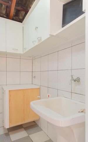 Casa para alugar com 190m², 3 quartos e 3 vagas Casa para alugar com 190m², 3 quartos e 3 vagasÁrea de Serviço