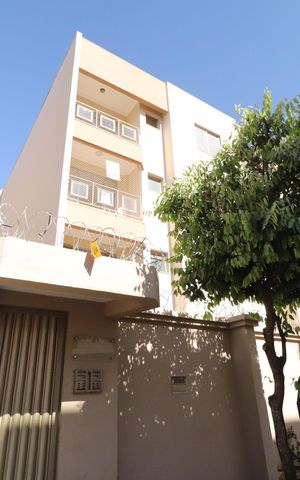 Apartamento para alugar com 95m², 3 quartos e 2 vagasFachada