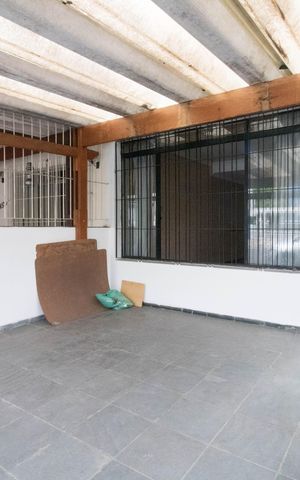 Casa à venda com 115m², 4 quartos e 2 vagas Casa à venda com 115m², 4 quartos e 2 vagasÁrea de Serviço