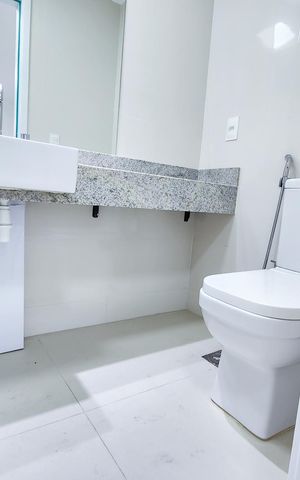 Apartamento à venda com 78m², 2 quartos e 1 vaga Apartamento à venda com 78m², 2 quartos e 1 vagaBanheiro Suíte