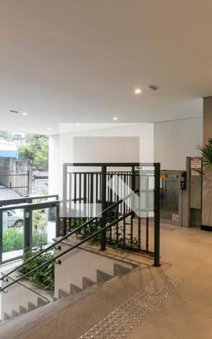 Apartamento para alugar com 23m², 1 quarto e sem vagaHall social