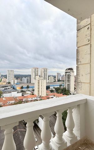 Apartamento à venda com 60m², 2 quartos e 1 vaga Apartamento à venda com 60m², 2 quartos e 1 vagaSacada