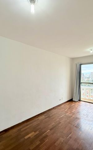 Apartamento à venda com 60m², 2 quartos e 1 vaga Apartamento à venda com 60m², 2 quartos e 1 vagaSala
