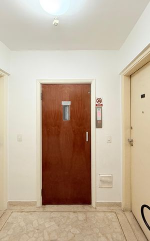 Apartamento à venda com 60m², 2 quartos e 1 vaga Apartamento à venda com 60m², 2 quartos e 1 vagaHall Apartamento