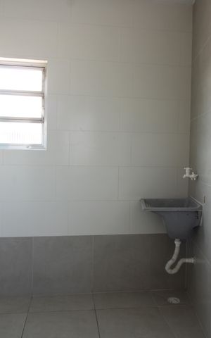 Casa para alugar com 74m², 1 quarto e sem vagaÁrea de Serviço