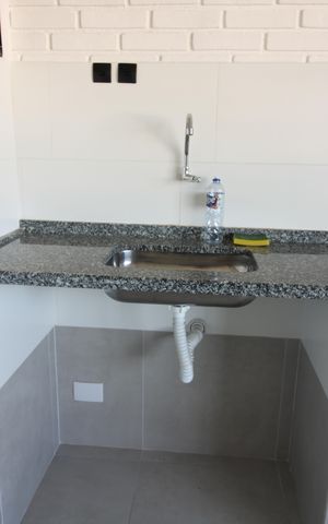 Casa para alugar com 74m², 1 quarto e sem vagaStudio