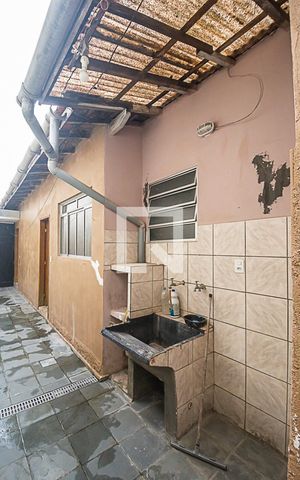 Casa à venda com 150m², 3 quartos e 2 vagas