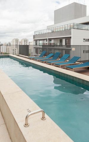 Studio à venda com 24m², 1 quarto e sem vagaÁrea comum - Piscina