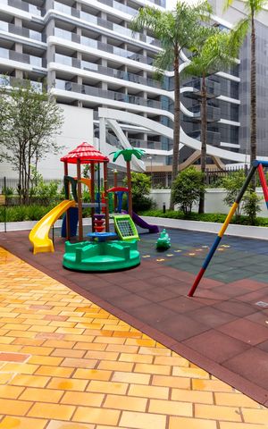 Apartamento à venda com 122m², 3 quartos e 2 vagas Apartamento à venda com 122m², 3 quartos e 2 vagasÁrea comum - Playground