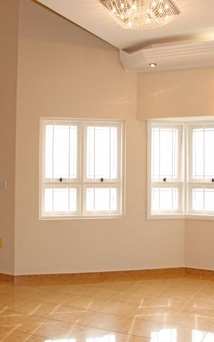 Casa de condomínio à venda com 680m², 5 quartos e 5 vagasSala