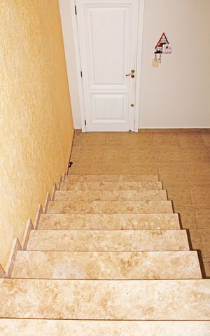 Casa de condomínio à venda com 680m², 5 quartos e 5 vagasCorredor