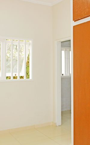 Casa de condomínio à venda com 680m², 5 quartos e 5 vagasQuarto de serviço