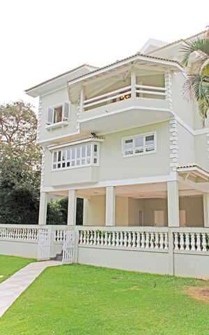 Casa de condomínio à venda com 680m², 5 quartos e 5 vagasÁrea comum