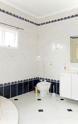 Casa de condomínio à venda com 680m², 5 quartos e 5 vagasBanheiro da Suíte 3