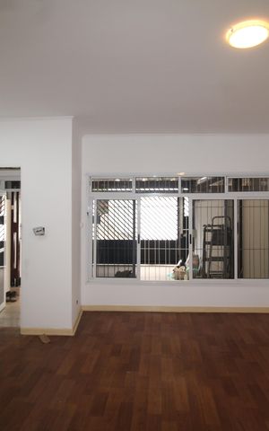 Casa à venda com 160m², 4 quartos e 2 vagasSala