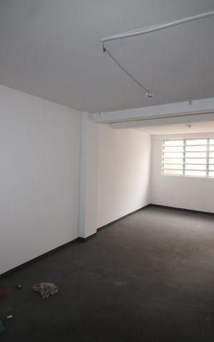 Casa à venda com 160m², 4 quartos e 2 vagasÁrea de Serviço 2