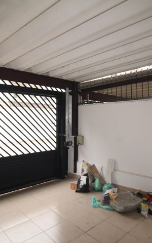 Casa à venda com 160m², 4 quartos e 2 vagasGaragem