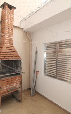 Casa à venda com 160m², 4 quartos e 2 vagasÁrea de Serviço 2