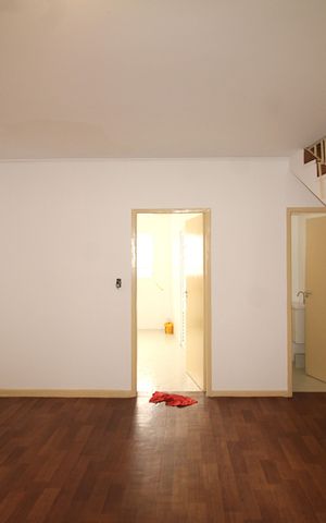 Casa à venda com 160m², 4 quartos e 2 vagasSala