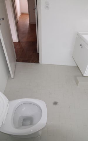 Casa à venda com 160m², 4 quartos e 2 vagasBanheiro