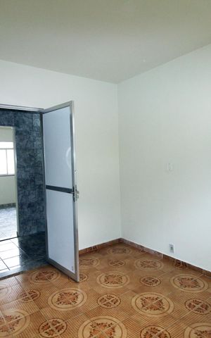 Casa para alugar com 50m², 1 quarto e sem vagaSuíte