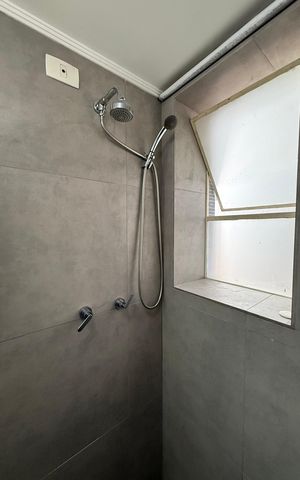 Apartamento à venda com 100m², 2 quartos e 1 vaga Apartamento à venda com 100m², 2 quartos e 1 vagaBanheiro