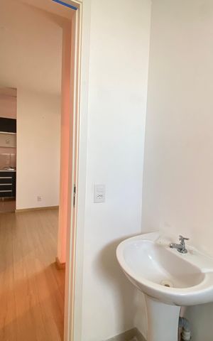Apartamento à venda com 48m², 2 quartos e sem vaga Apartamento à venda com 48m², 2 quartos e sem vagaBanheiro Social