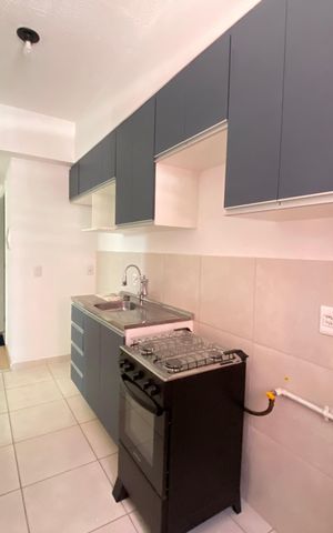 Apartamento à venda com 48m², 2 quartos e sem vaga Apartamento à venda com 48m², 2 quartos e sem vagaCozinha e Área de Serviço