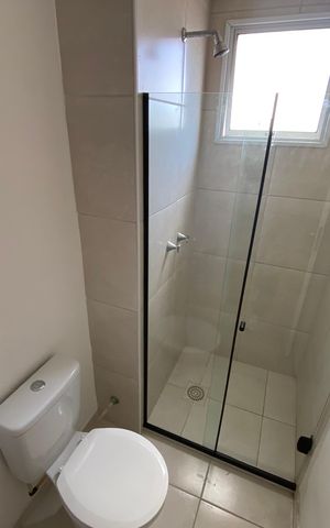 Apartamento à venda com 48m², 2 quartos e sem vaga Apartamento à venda com 48m², 2 quartos e sem vagaBanheiro Social