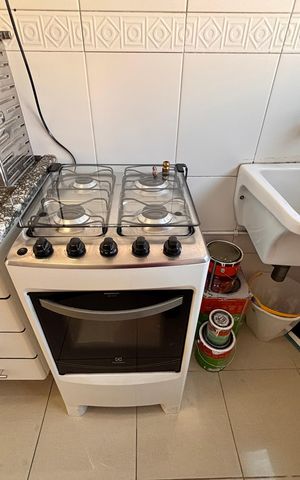 Apartamento à venda com 54m², 2 quartos e 1 vagaCozinha