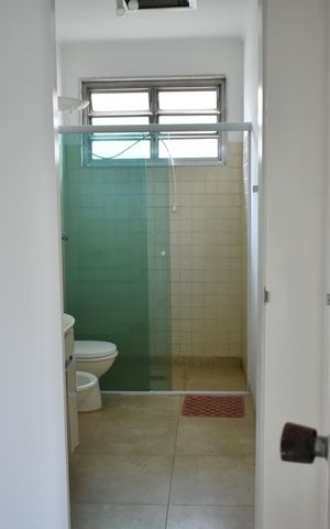 Casa para alugar com 240m², 3 quartos e 4 vagasSuíte