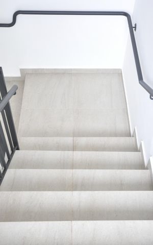 Apartamento à venda com 40m², 2 quartos e sem vagaEscada