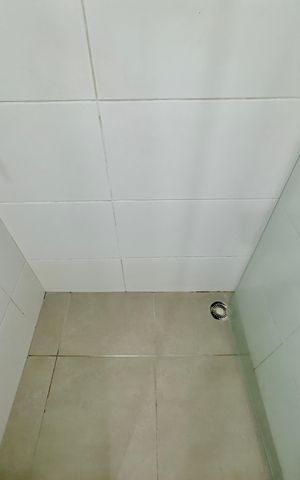 Studio para alugar com 40m², 1 quarto e 1 vaga Studio para alugar com 40m², 1 quarto e 1 vagaBanheiro
