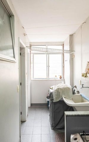 Apartamento à venda com 140m², 3 quartos e 2 vagasÁrea de Serviço