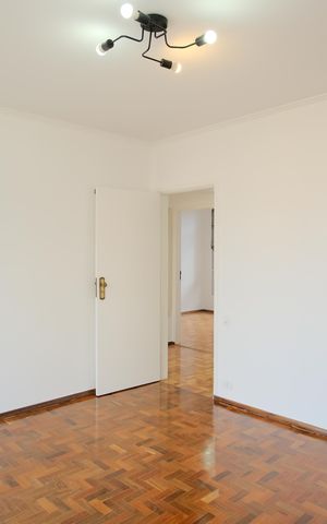 Apartamento à venda com 79m², 3 quartos e sem vagaSala