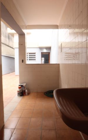 Casa à venda com 100m², 2 quartos e 1 vagaÁrea de Serviço