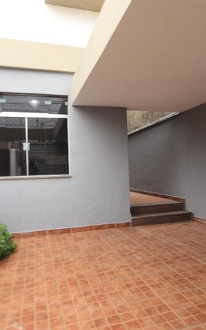 Casa à venda com 100m², 2 quartos e 1 vagaGaragem