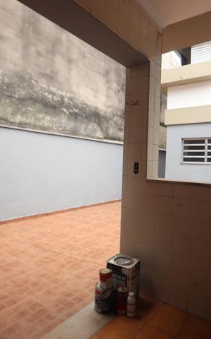 Casa à venda com 100m², 2 quartos e 1 vagaÁrea de Serviço