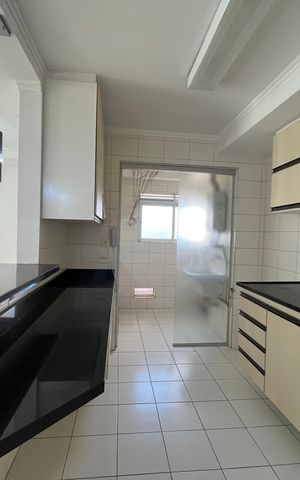 Apartamento para alugar com 110m², 3 quartos e 2 vagas Apartamento para alugar com 110m², 3 quartos e 2 vagasCozinha